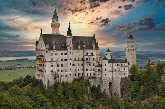 Puzzle “Neuschwanstein Castle” by PuzzleWithFriends