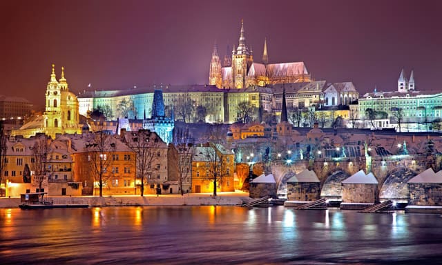 Puzzle “Prague in Winter” by PuzzleWithFriends